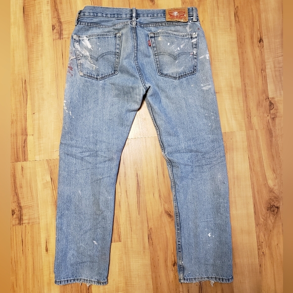 Distressed Levi's 505 - Picture 2 of 2